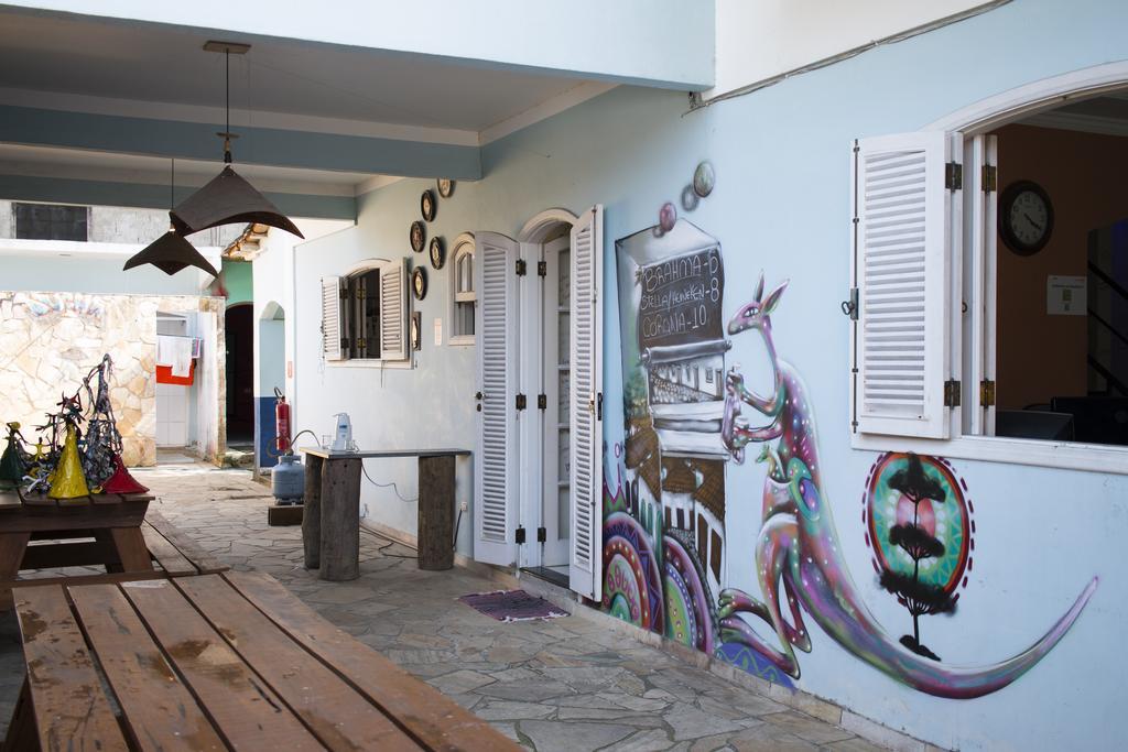 Canguru Hostel Парати Экстерьер фото