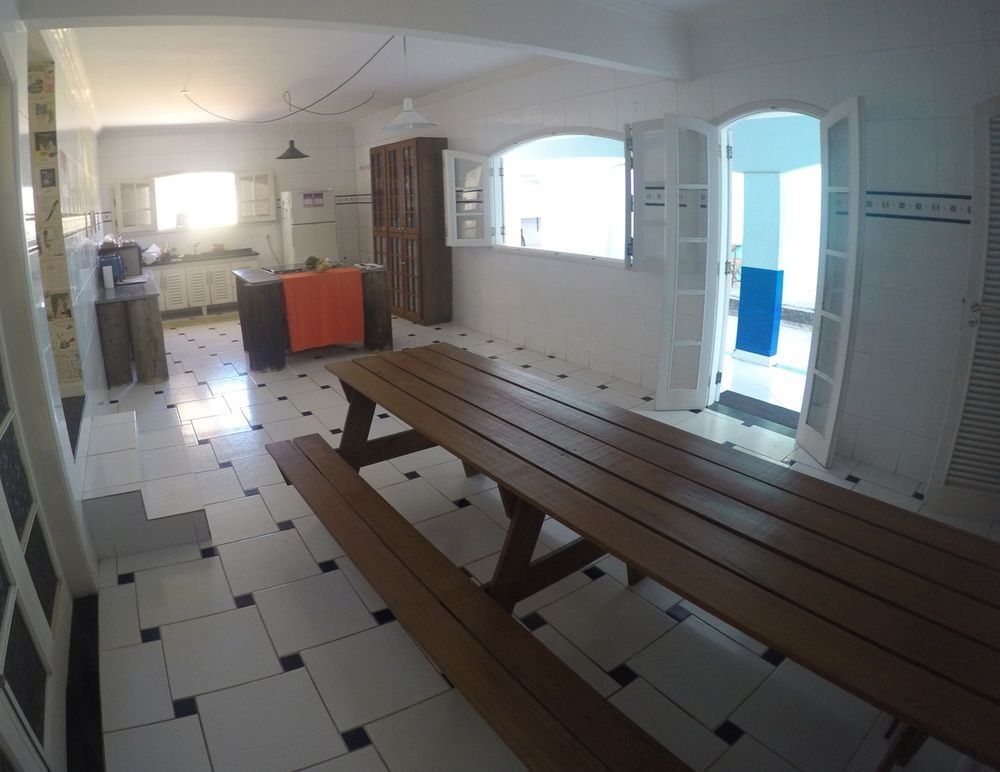Canguru Hostel Парати Экстерьер фото