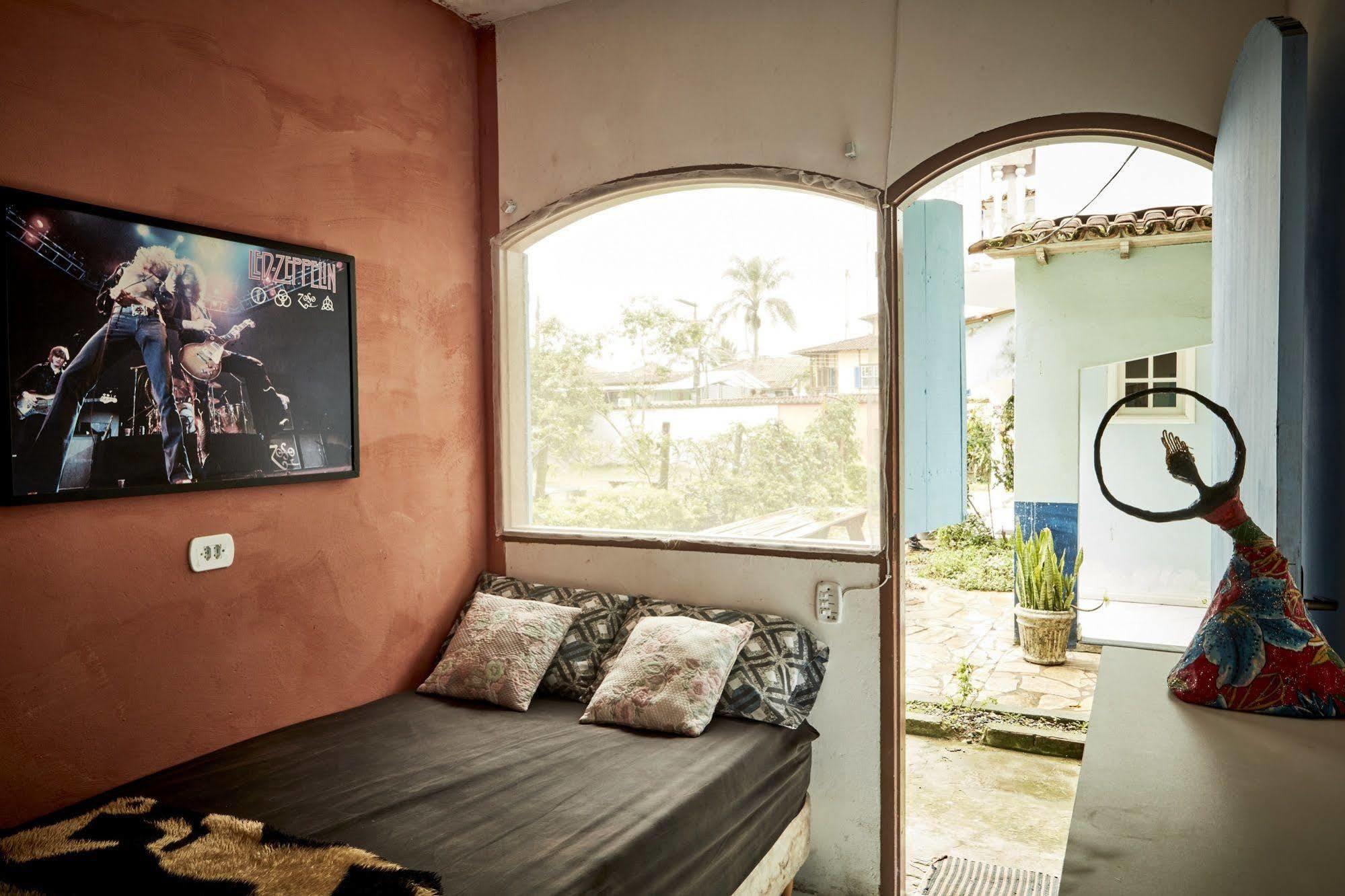 Canguru Hostel Парати Экстерьер фото